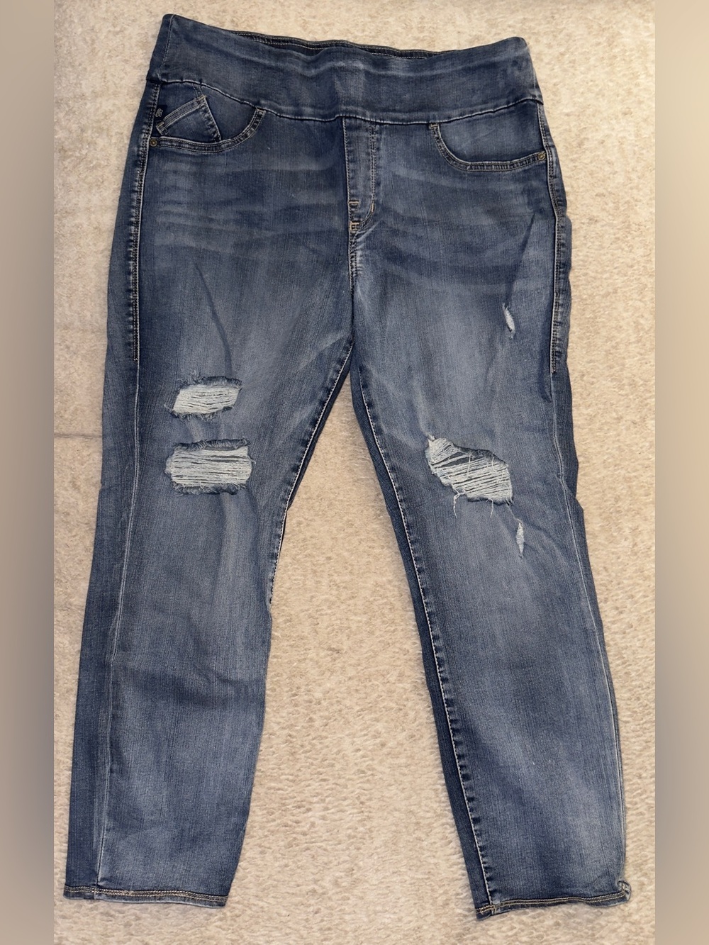 Rock & Republic Denim Rx Women’s Size 16 Fever Pull-On Distressed Skinny Jeans